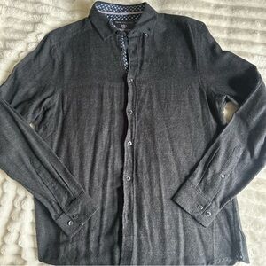 Men’s Medium Report Collection Dark Grey Soft Touch Flannel Long Sleeve Buttonup